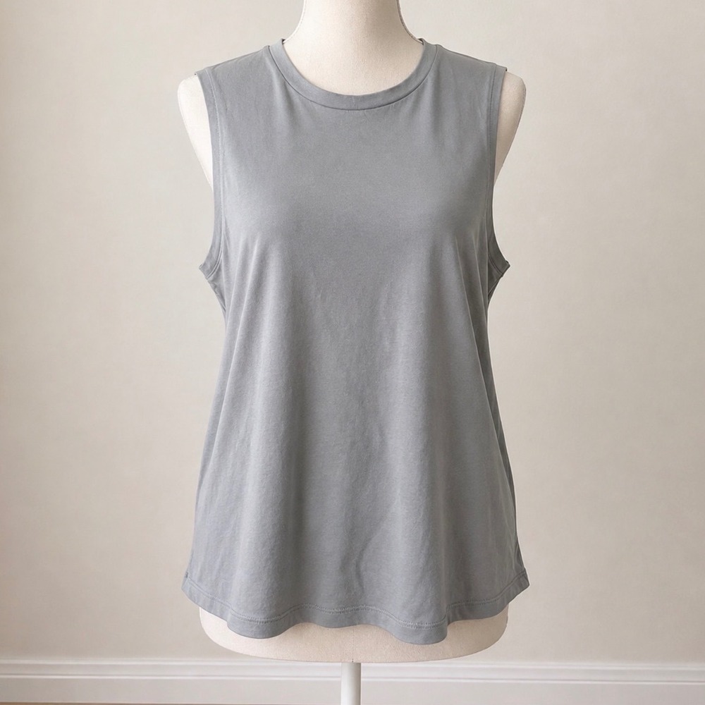 ASOS Design Tank Top Women Sz M Gray French Rose Graphic Sleeveless Tee